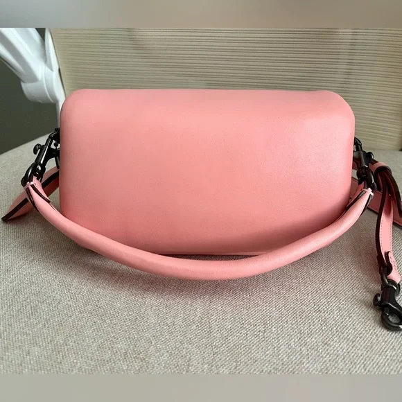 Coach Pillow Tabby 18 Candy Pink - Picture 4 of 12